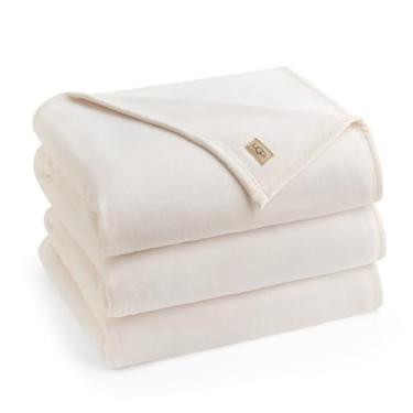 Imagem de UGG Cobertor de lã Coco King para cama – Decoração de quarto aconchegante e luxuosa, cobertores macios e pesados para roupa de cama de inverno e decoração de Natal branca, presentes para adolescentes