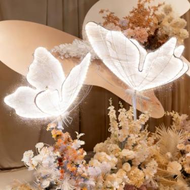 Imagem de XCCFFSH Luminária de chão de borboleta de casamento, luzes de borboleta românticas, luminária de chão de borboleta LED de 3 cores, iluminação ambiente romântica para casamento, festa e decoração
