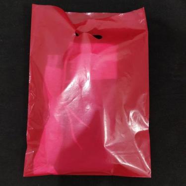 Imagem de 1 Quilo de sacolas plásticas boca triste/vazada , TEMOS AS MEDIDAS 20X