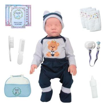 Imagem de Bebê Menino Ursinho Olhos Fechados com Bolsa e Mamadeira - Cegonha Reb