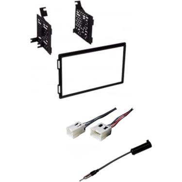 Imagem de Kit de painel de instalação estéreo para carro duplo, chicote de fios e adaptador de antena de rádio AM/FM - Feito para Nissan: 2005-2007 Pathfinder No Factory Nav Vehicles Only e 2005-2007 Xterra
