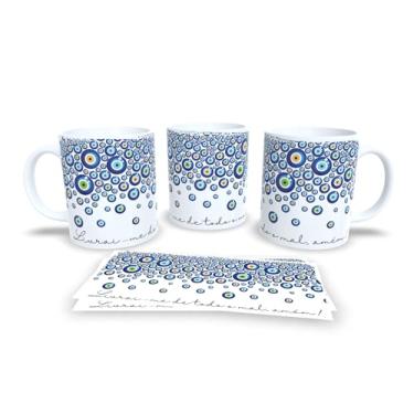 Imagem de Caneca Decorativa com Mensagem Pra Semana, Porcelana Branca, Design Olho Grego, Frase Motivacional em Português, Padrão Círculos Azuis (10563)