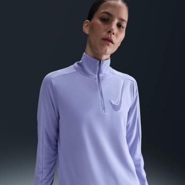Imagem de Blusão Nike Swoosh HZ Feminino-Feminino