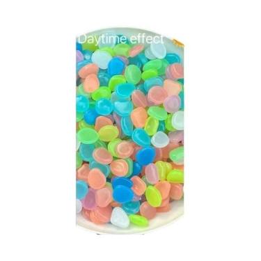 Imagem de Pedras Decorativas Que Brilham No Escuro Para Jardim, Calçada, Gramado