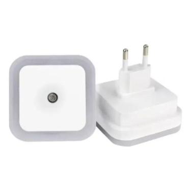Imagem de Luz noturna led com sensor automático para tomada quarto infantil econ