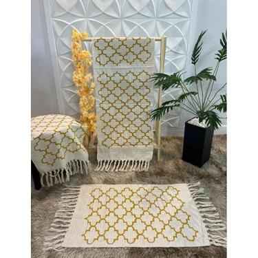 Imagem de Kit Passadeira de Cozinha 3 Peças Geométrica – Jogo de Tapetes em Tecido Grosso Algodão para Cozinha Sala e Quarto (Cru c/Colmeia Dourado)