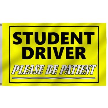 Imagem de Bandeira Student Driver Please Be Patient 30,5 x 45,7 cm - Bandeiras engraçadas de meme, bandeiras bordadas de nylon 210D resistente para quadriciclo externo, carro, caminhões, bandeira de carrinho de