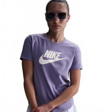 Imagem de Camiseta Nike Sportswear Essentials Feminina-Feminino