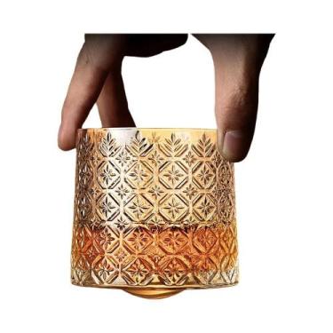 Imagem de Copo De Cristal Para Whisky De 9Oz Com Porta-Copos Redondo De Madeira 