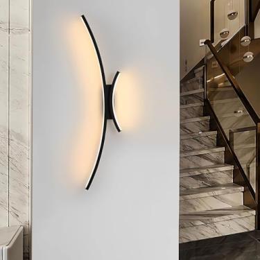 Imagem de Luminária de parede LED para interiores, aplique de parede longo em acrílico preto, 60 cm (23,6"), 20 W, 1600 lúmens, luz branca quente moderna (3000 K), ideal para quarto, sala de estar, sa
