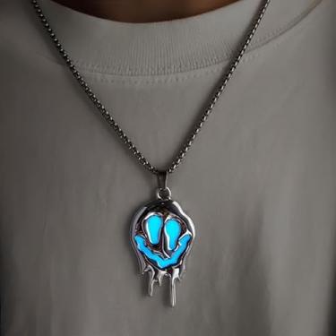 Imagem de Colar elegante com pingente de careta que brilha no escuro e peculiar colar fantasmagórico unissex punk gótico presente exclusivo para mulheres e homens