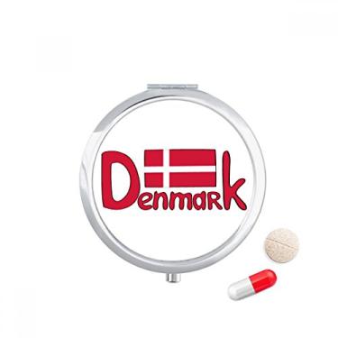 Imagem de Caixa de comprimidos com estampa vermelha da bandeira nacional Demark com dispensador de remédios