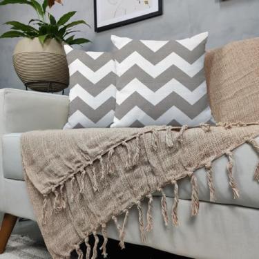 Imagem de Genérico, Kit Manta Para Sofá Caramelo + 2 Capas De Almofada Com Zíper Cor:02