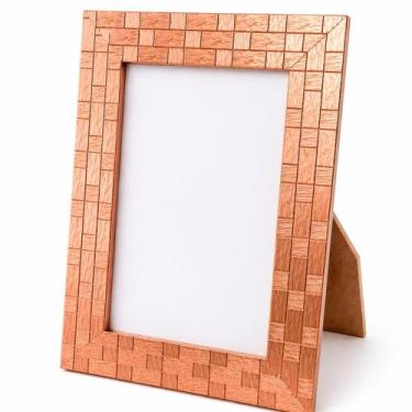 Imagem de Porta Retrato 10x15 com Design Sofisticado para Ambientes Internos - j