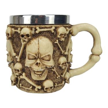 Imagem de Caneca Divertida 3D Resina Caveiras Cabo Osso Chopp Cerveja