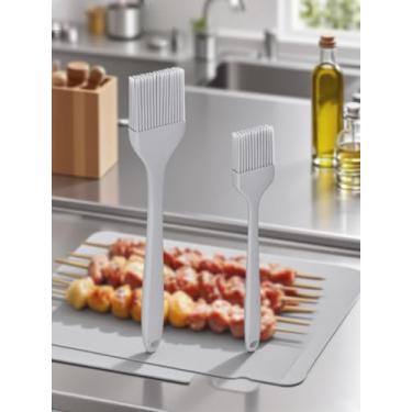 Imagem de 2 peças de pincéis de silicone resistentes ao calor para pastelaria para espalhar óleo manteiga molho marinadas para churrasco, churrasco, cozinha, cozinha, livre de BPA, lavável na lava-louças (cinza