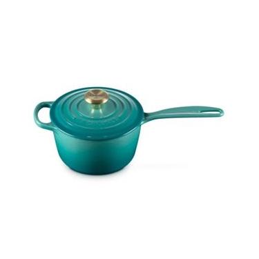 Imagem de PANELA MOLHEIRA LE CREUSET SIGNATURE COM PUXADOR DOURADO 16CM EM FERRO FUNDIDO BLEU RIV...