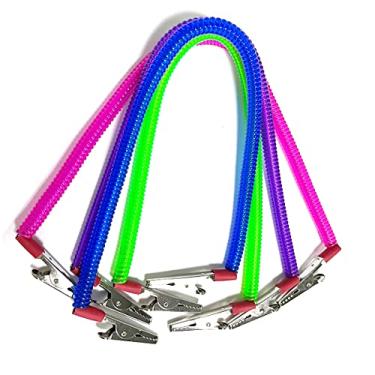 Imagem de 4 peças de clipes de babadores multicoloridos para odontologia, correntes de pescoço com clipes de metal para clínica odontológica, protetor de roupas de jantar em casa para adultos crianças bebês