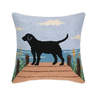 Imagem de Makers Collective Almofada decorativa The Pillow Shoppe Lakeside Collection, Black Lab on Dock