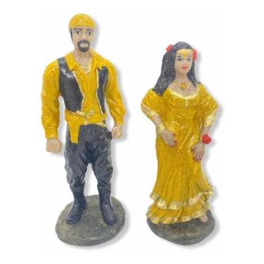 Imagem de Escultura Ciganos Casal Amarelo 15 cm em Resina - Lua Mística - 100% O
