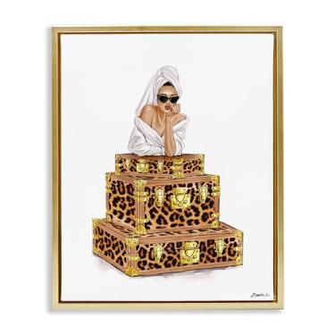 Imagem de Stupell Industries Roupão de banho feminino e malas com moldura dourada flutuante, arte de parede, design de Ziwei Li, 89 x 63 cm