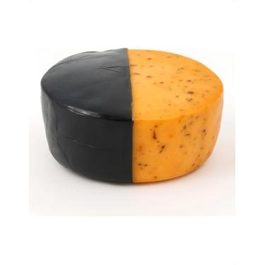 Imagem de Kit Queijos Mineiros, Canastra, Parmesão e Tilsit, 500g, Artesanal de Minas Gerais