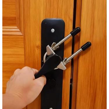 Imagem de Fechadura de porta portátil para viagens, trava de segurança resistente para portas de abertura externa, dispositivo de segurança de aço inoxidável ajustável para quarto de hotel/casa/apartamentos