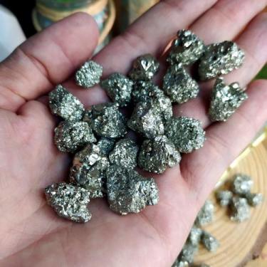 Imagem de Pedra Pirita Bruta 1 a 2cm - Sorte Prosperidade Sucesso - Cristal Natu
