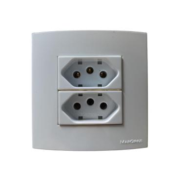 Imagem de Tomada Dupla Móveis Pedra Drywal Margirius 10/20A Branca