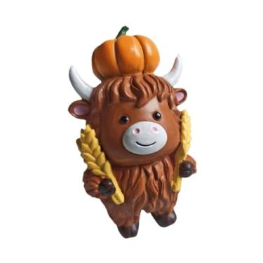 Imagem de oshhni Enfeite de mesa com estatueta de vaca fofa, ideal para festas, decoração de mesa, estátua de vaca natalina, escultura de gado para lareira no outono, 7.5 X 5.5 X 10 Cm