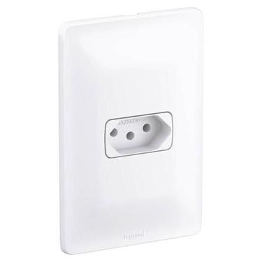 Imagem de Tomada Legrand Pial Zeffia - 2P+T - 10A - Branco - 680110