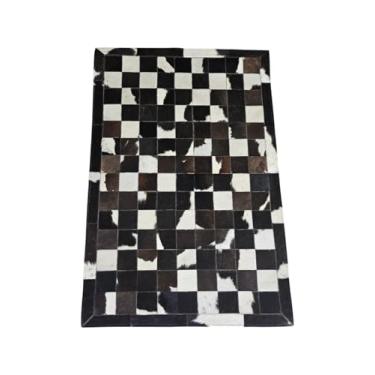 Imagem de Tapete De Couro Natural Legítimo Costurado 1,50 x 1,00 M (Branco Preto Bordas)