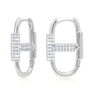 Imagem de OZEL JEWELRY & GIFT - Brincos Huggie de argola banhado a ouro amarelo ou ouro branco 14k com um conjunto de pedras CZ de zircônia cúbica para mulheres - quadrado redondo em formato de U semicircular, Latão, Zircônia cúbica