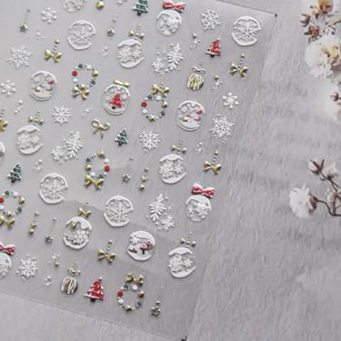 Imagem de Adesivos de arte de unhas com globo de neve dourado decalques de unhas em relevo 5D adesivos de design de unhas de férias acessórios de manicure para mulheres meninas DIY decoração de arte de unhas