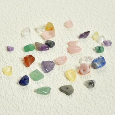 Imagem de 7 chacras 5-8 mm atacado contas de pedra de lascas coloridas misturadas a granel em forma irregular perfuradas soltas com caixa para fazer joias DIY