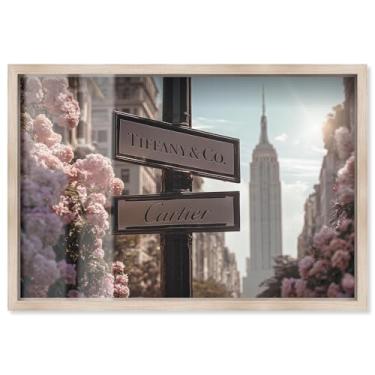 Imagem de NYC Crossroads Shadowbox Print Glam Wall Art por Art Remedy, moldura loira, 16 x 11