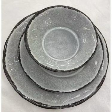 Imagem de Jogo de Pratos de Melamina com Textura Envelhecida – 3 Tamanhos (17.50/23.00/27.30cm), Ideal para Refeições Domésticas e Eventos Casuais (Cinza Claro,4 kit com 12 unidade)