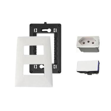 Imagem de Kit Conjunto 4x2 Tomada 10A Interruptor Simples Pial Plus+ - Legrand