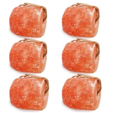 Imagem de Saleiro do Himalaia para cavalos, gado – (1,4-1,8 kg) Bloco de sal mineral natural para cabras, gado e veado com corda pendurada, resistente ao clima e ótimo para caça (embalagem com 6)