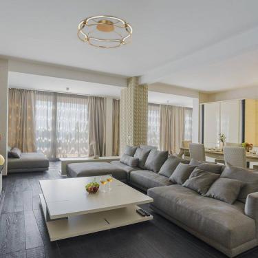 Imagem de Plafon de Sobrepor 1x45w 3000k 2250 Lúmens BB016LG Bella Iluminação Dourado