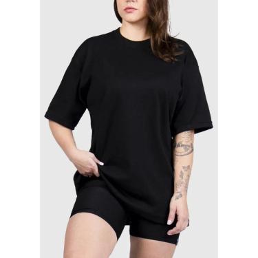 Imagem de Camiseta Oversized Lisa Feminina Perfeita Para Quem Gosta de Liberdade e Estilo - Preta-Feminino