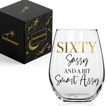 Imagem de Futtumy Presentes de taça de vinho de aniversário de 60 anos para mulheres, Sessty Sassy And A Bit Smart Assy, 60º ideias de presente para esposa, avó, mãe, filha, irmã, amiga