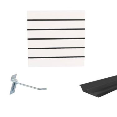 Imagem de Painel Canaletado Branco em Mdf 0,61 x 0,61m com Perfil Pvc Preto e 20