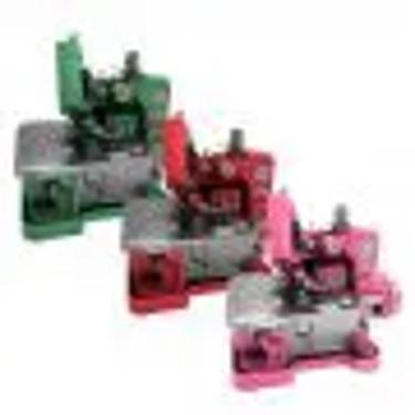 Imagem de Máquina De Costura Overlock Semi Industrial 3 Fios Com Motor Acoplado 