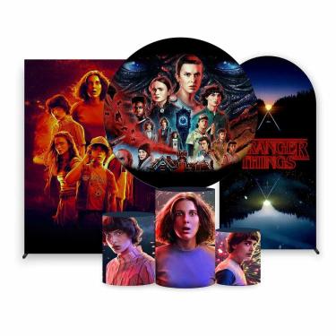 Imagem de Kit Painel de Festa Redondo de 1,80m, Trio de Cilindros, Painel Lateral e Romano Stranger Things - Fera Print