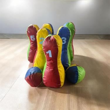 Imagem de Jogo De Boliche Gigante Espumado 6 Pinos 2 Bola De Corino