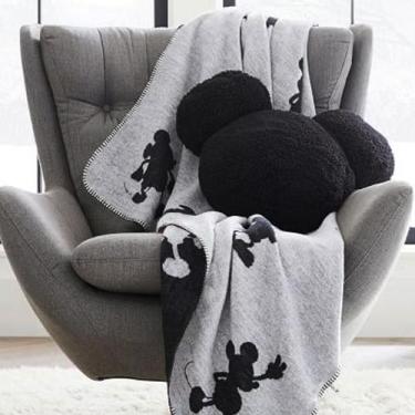 Imagem de Manta infantil 150x120cm em soft mais almofada mickey decor - ESPAÇO C