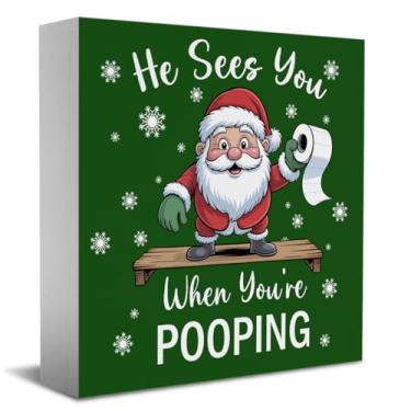 Imagem de HEYBIG Decoração de Natal Engraçada Caixa de Madeira Presentes de Natal Ele Vê Você Quando Você Está P00PING, Para Amigos Besties Presentes Colegas Casa Banheiro Escritório Prateleira Decorações de
