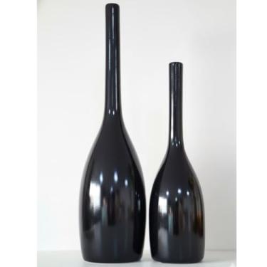 Imagem de Par de Garrafas em Cerâmica Premium – Elegância para Consultórios e Escritórios. (PRETO)