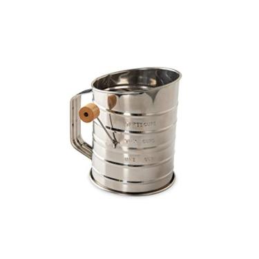 Imagem de Nordic Ware Peneira de farinha, peneira de farinha de aço inoxidável com 3 xícaras, design rotativo, acessórios de cozimento para peneirar ingredientes secos e açúcar em pó